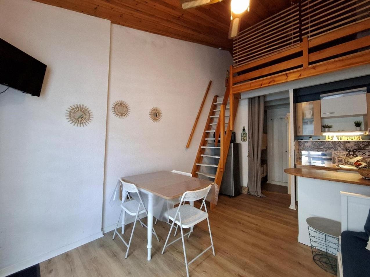 Maison A La Palmyre, Proche Commerces Et Plages Les Mathes Exterior foto